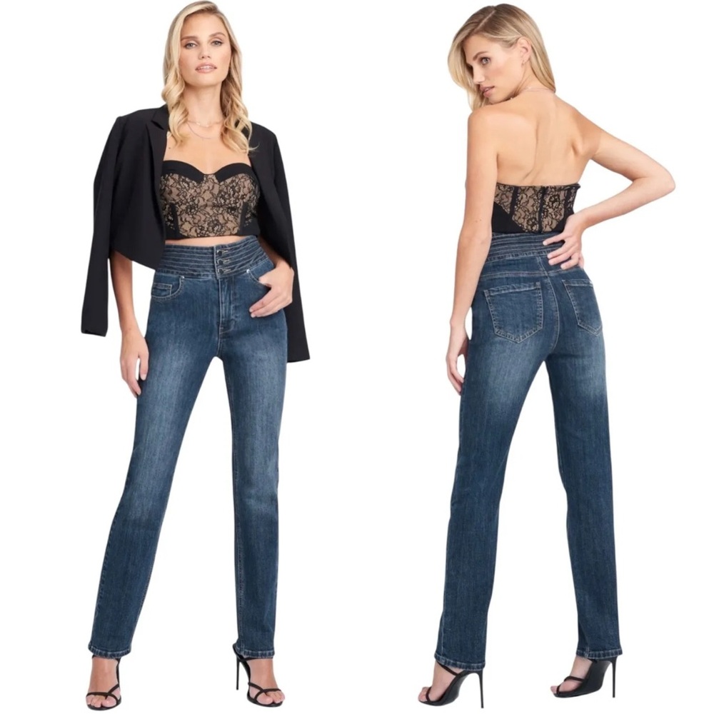 NWT BEBE Women's Light Stretch Blue Jeans $119 msrp